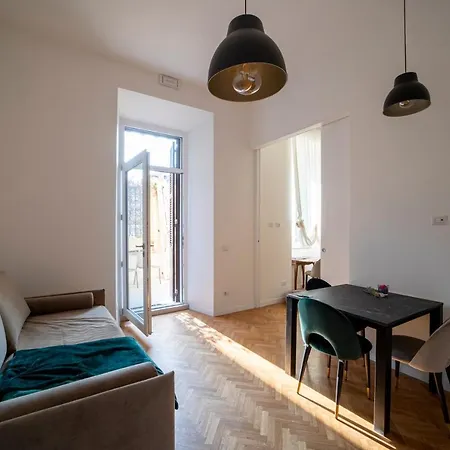 Domus Aurea And Apartment *