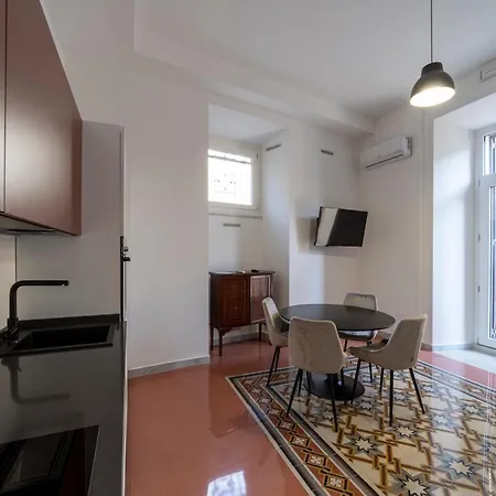 דירה Domus Aurea And *