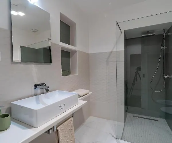 Domus Aurea And * רומא